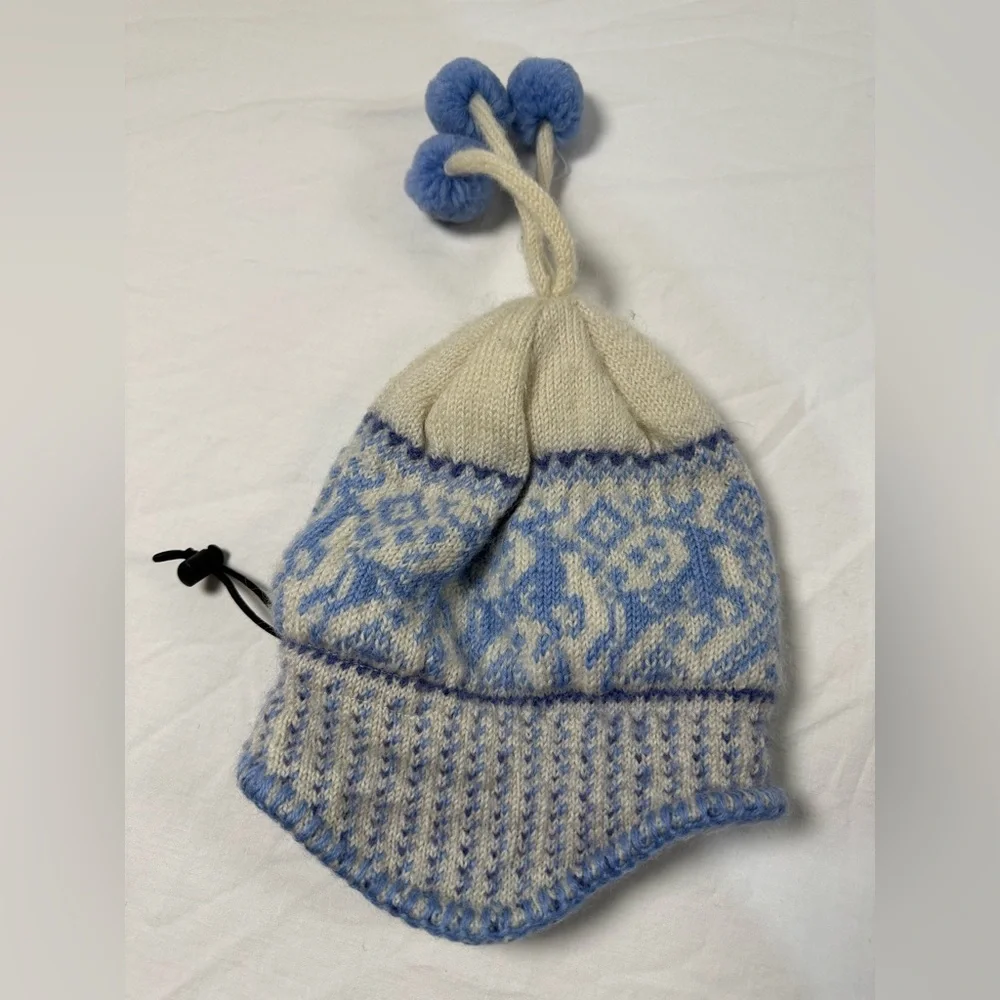 Norlender Kids Hat all wool child 3-6‎ years Pom Pom blue ivory